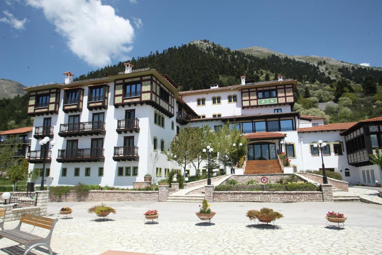 Hotel Spa Montana Karpenísion Esterno foto