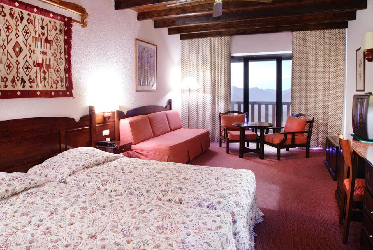 Hotel Spa Montana Karpenísion Esterno foto