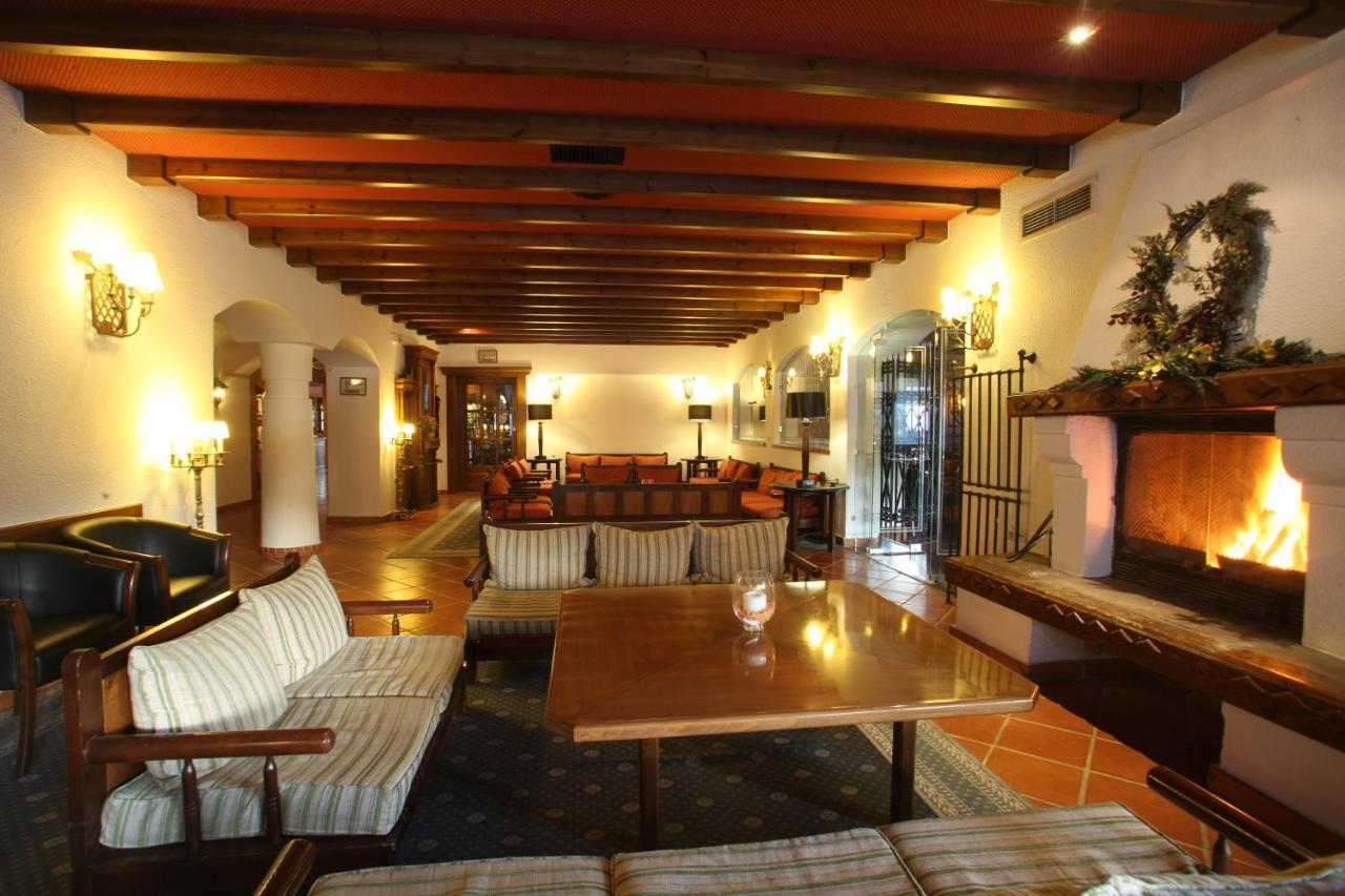 Hotel Spa Montana Karpenísion Esterno foto