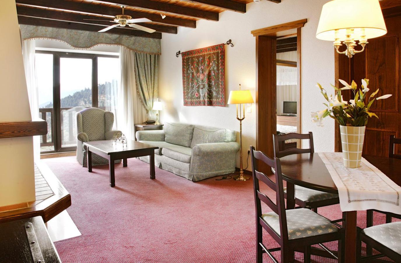 Hotel Spa Montana Karpenísion Esterno foto